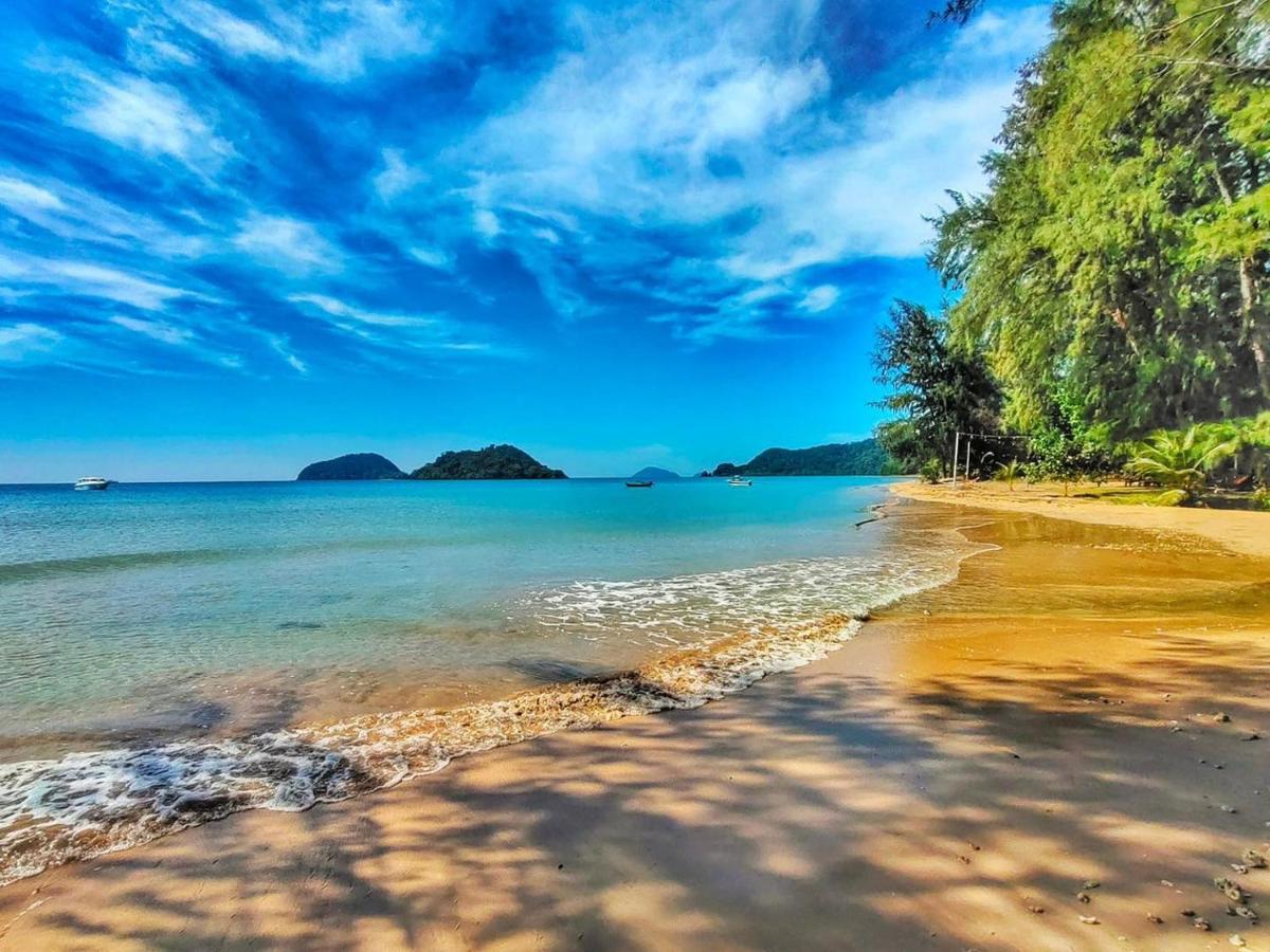 Tk Beach Resort Ко Мак Екстериор снимка