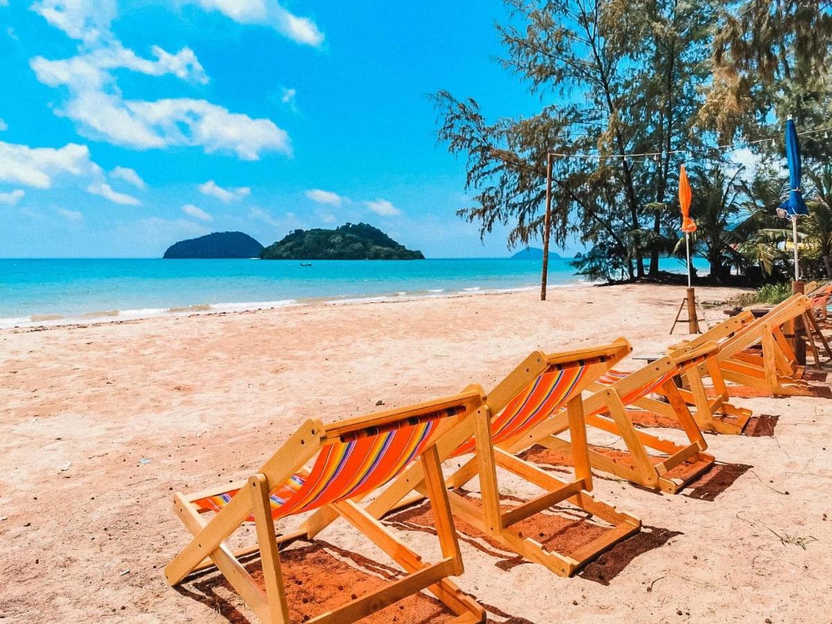 Tk Beach Resort Ко Мак Екстериор снимка