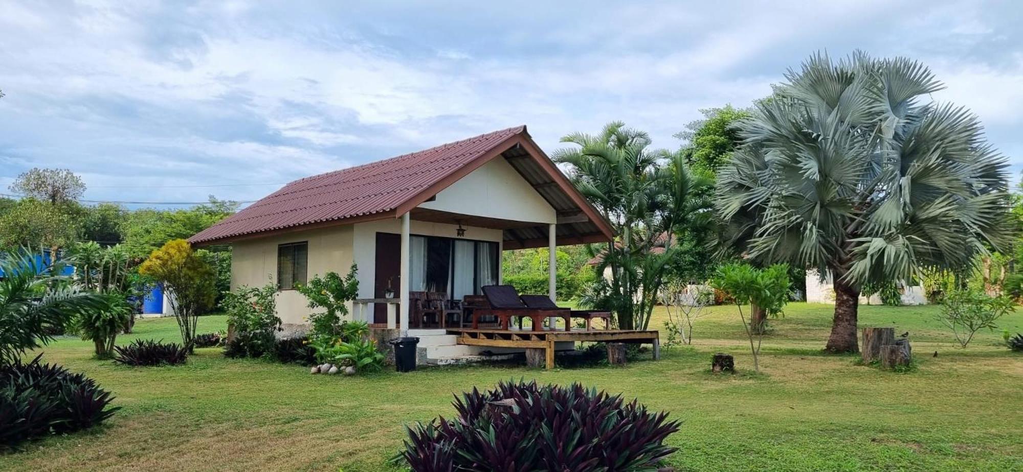 Tk Beach Resort Ко Мак Екстериор снимка