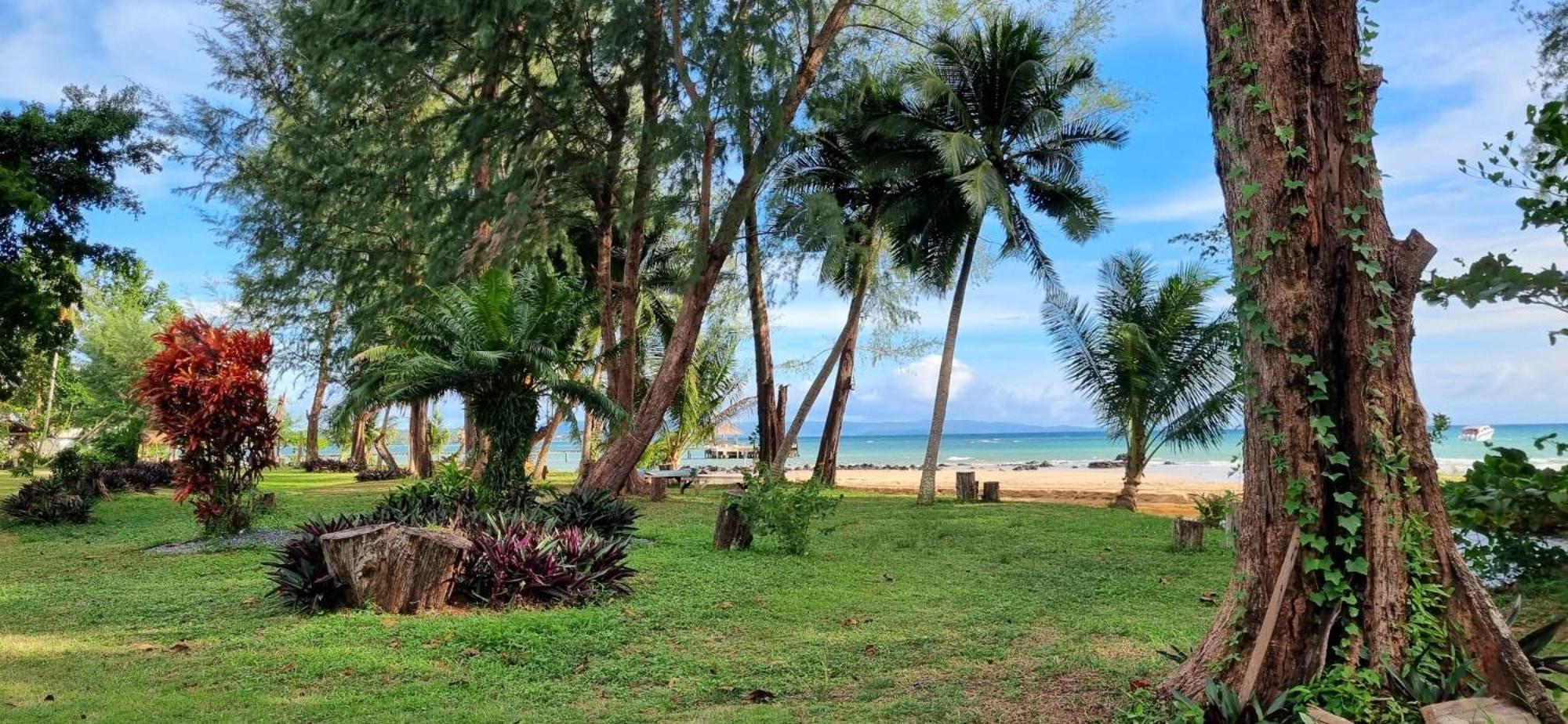 Tk Beach Resort Ко Мак Екстериор снимка